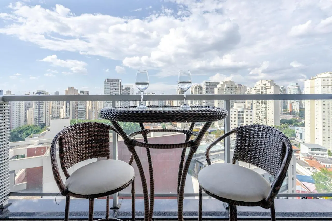 Appartement Studio em localização incrível, estacionamento, piscina e academia - Vila Olímpia à São Paulo