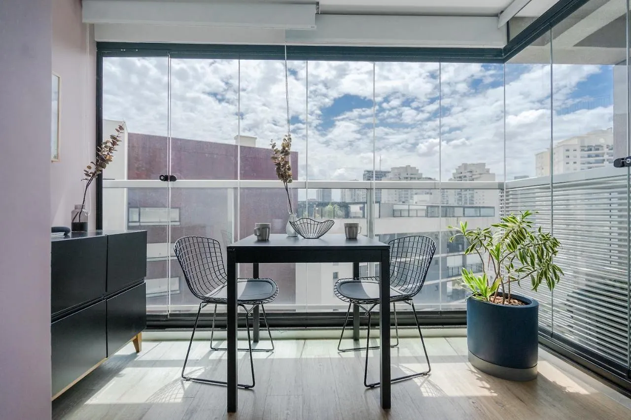 Appartement Studio em localização incrível, estacionamento, piscina e academia - Vila Olímpia à São Paulo Brésil